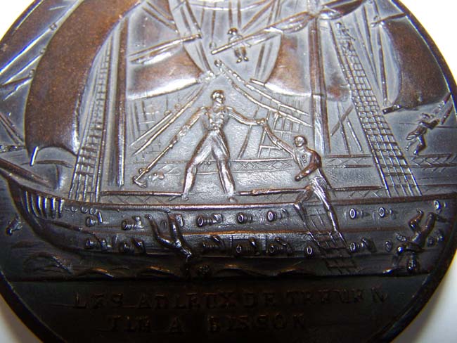 A fine and Rare 19th century Pressed Horn Snuff Box commemorating a Naval action between the French Admiral Bisson and Greek pirates on November 4, 1827.   — image 2